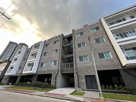 Korean Style 3 Bedroom Condo Unit For Rent Inside Clark! .